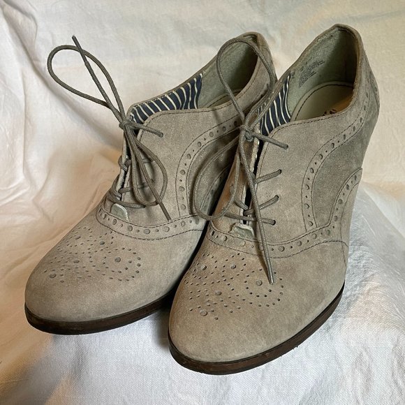 Grey Tyro Wedge Heel (Oxford/Brogue) - Hush Puppies - NWOT - Picture 1 of 6